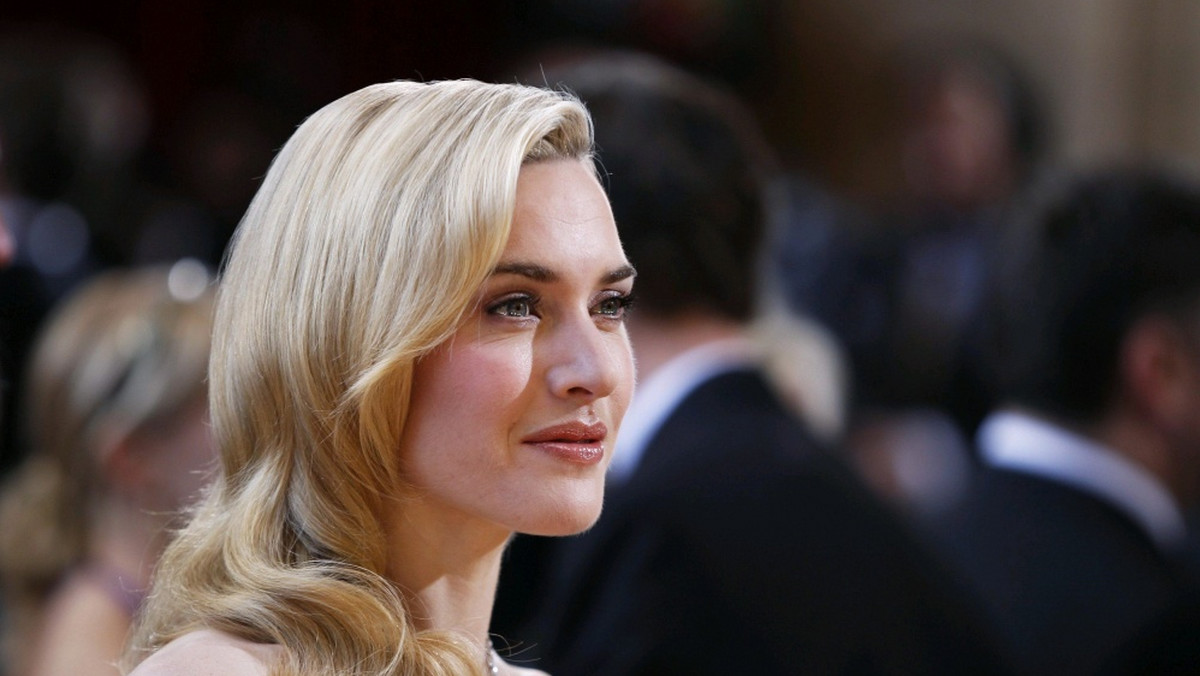 Brytyjska aktorka Kate Winslet wraz z koleżankami po fachu, Emmą Thompson i Rachel Weisz, sprzeciwiają się operacjom plastycznym, które w Hollywood są niezwykle modne.