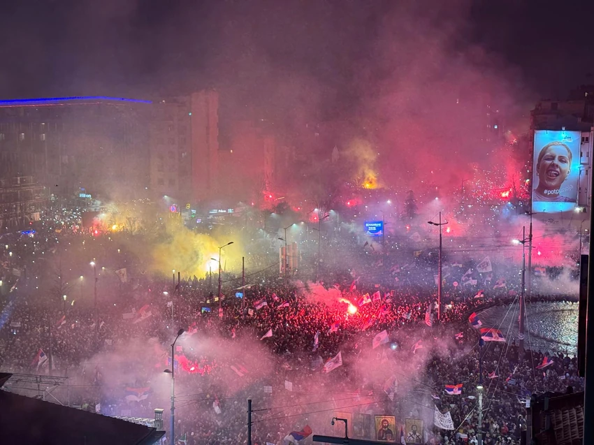 Διαμαρτυρία 15 προς 15
