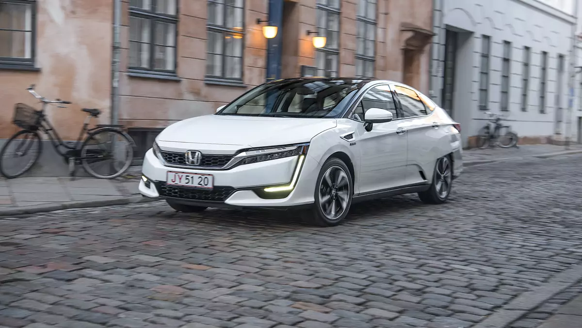 Honda Clarity Fuel Cell