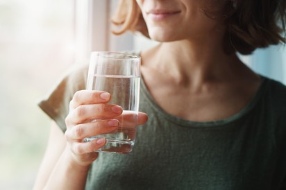 Kifogyunk az ivóvízből a magyar fiatalok szerint