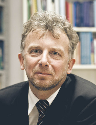 Prof. dr hab. Ireneusz C. Kamiński, Instytut Nauk Prawnych Polskiej Akademii Nauk, sędzia ad hoc Europejskiego Trybunału Praw Człowieka w latach 2014–2016