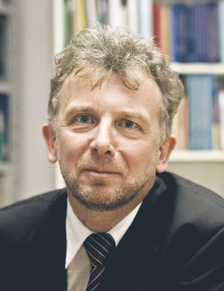 Prof. dr hab. Ireneusz C. Kamiński, Instytut Nauk Prawnych Polskiej Akademii Nauk, sędzia ad hoc Europejskiego Trybunału Praw Człowieka w latach 2014–2016