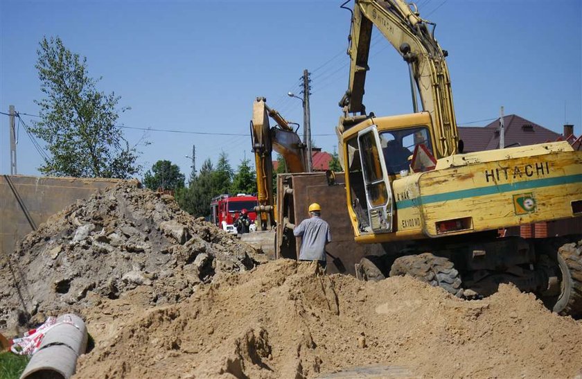 Szok! Słup ognia na ulicy. ZDJĘCIA