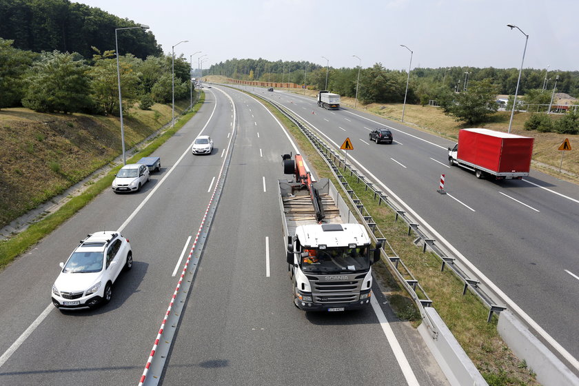 Drogowcy remontują uskok na A4 w Rudzie Śląskiej