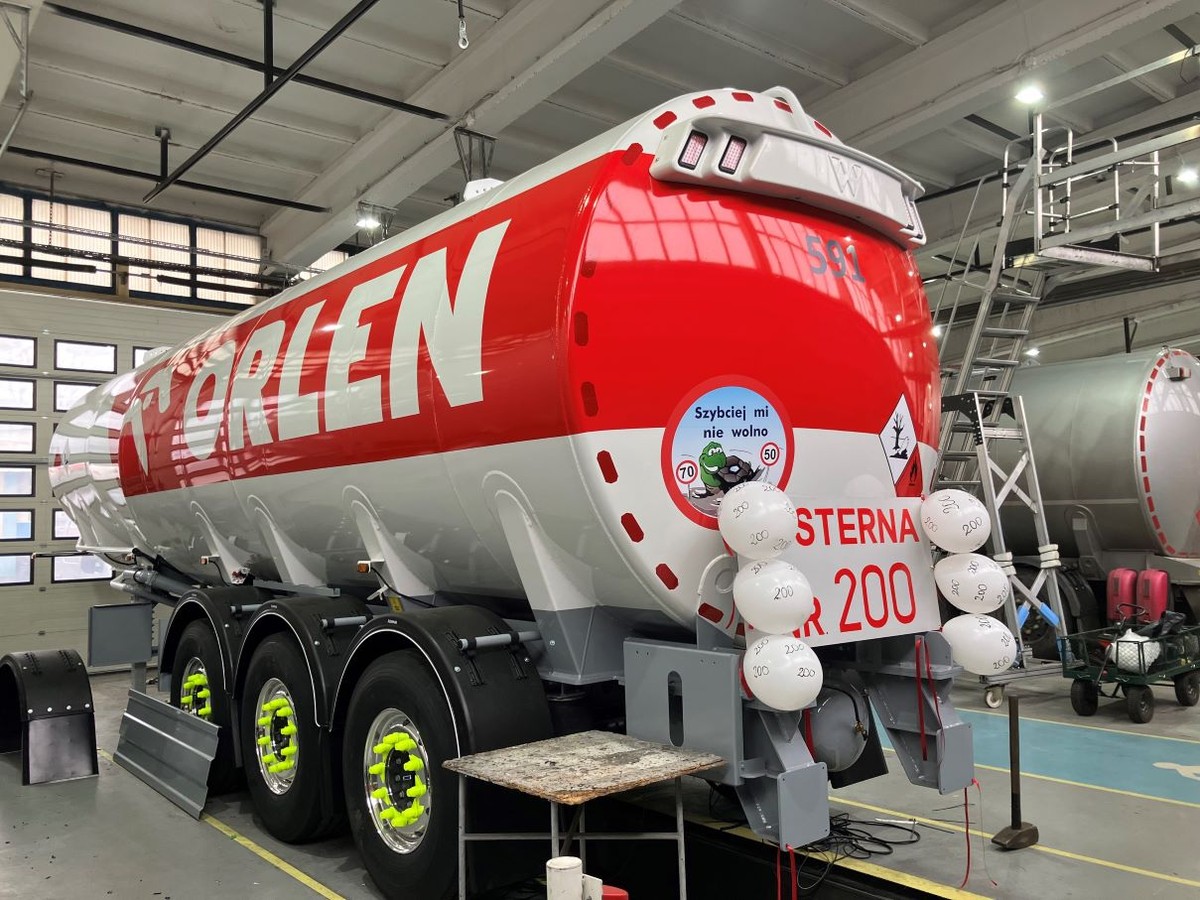 Orlen wziął się za cysterny. Wyprodukował ich już 200