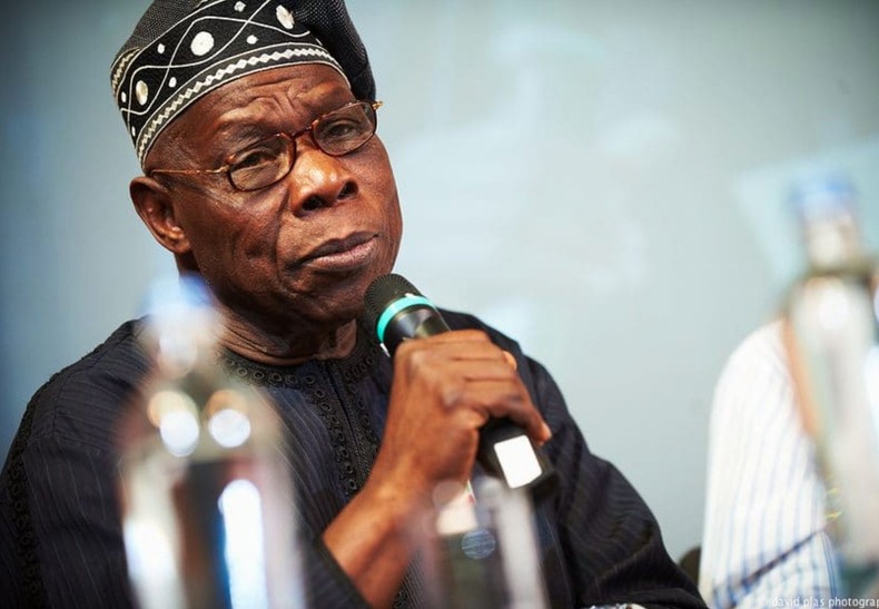 Obasanjo criticized the NNPCL, stating that it lacks the capacity to efficiently operate the refineries.