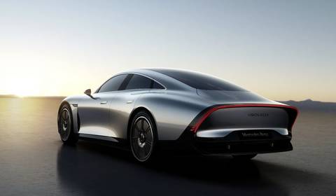 Mercedes Vision EQXX zaprezentowany. Przejedzie ponad 1000 km na jednym naładowaniu