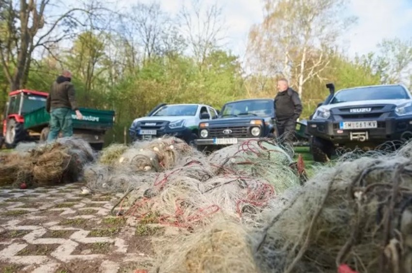 Ribočuvari JP "Vojvodinašume"