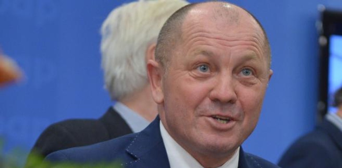 Minister rolnictwa Marek Sawicki na konferencji prasowej pt. "Wielkanoc - Mięsne Święta - Polska Tradycja 2014"