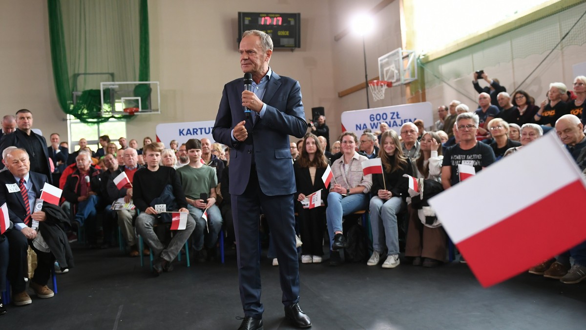 Tusk z wizytą na Kaszubach. "Rozmawiałem o tym z Kaczyńskim godzinami"