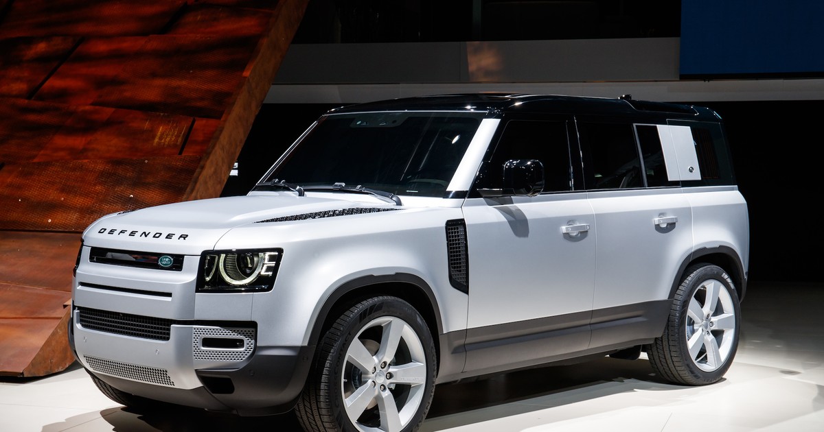 Land Rover just unveiled its longawaited new Defender SUV. Take a