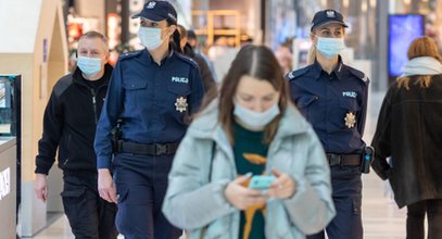 Pilny komunikat. Tutaj przywracają obowiązkowe maseczki