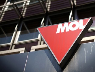 Węgierski MOL zainteresowany polskim Lotosem