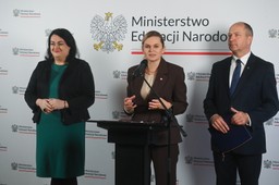 drastyczne sposoby na przerwanie ciągu reform edukacji [komentarz]