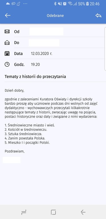 Uczniowie dostają zadania na czas zamkniętych szkół