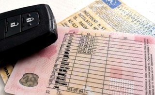 Elektroniczne prawo jazdy w całej Unii. Papierowe tylko na życzenie