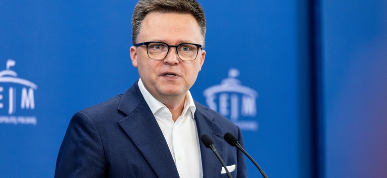 Zaskakujący powód przesunięcia rekonstrukcji rządu. "Sądząc po uśmiechach, raczej tak"