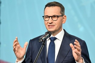Morawiecki chce wypowiedzenia traktatu, który zabrania Polsce stosowania min