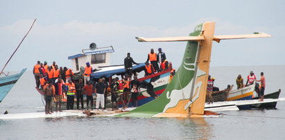 Samolot pasażerski runął do jeziora Wiktorii. Co najmniej 19 zabitych