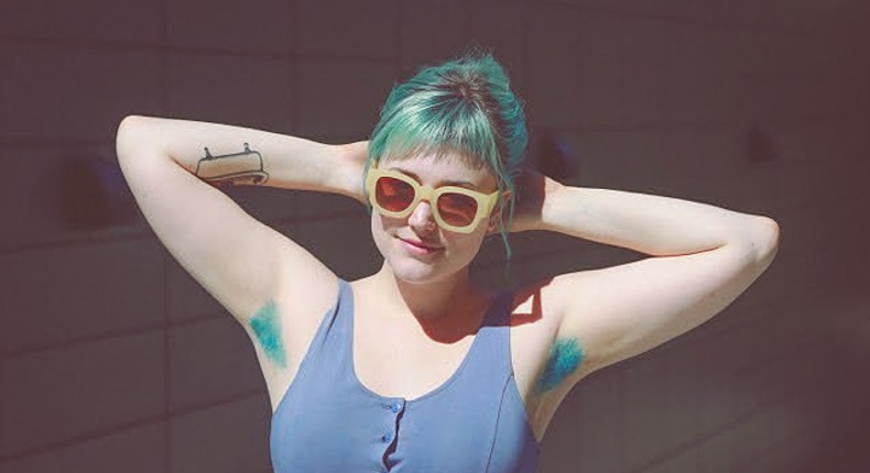 Technicolour armpits