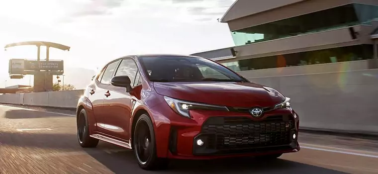 Wiemy, jak jeździ Toyota GR Corolla. Circuit Edition pożera zakręty niczym drapieżca