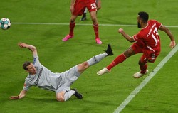 Bayern bez Lewandowskiego lepszy od Bayeru. Schalke zdegradowane z Bundesligi