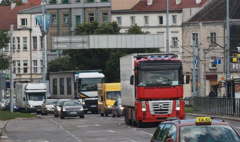 Wyrzućcie tiry z miasta