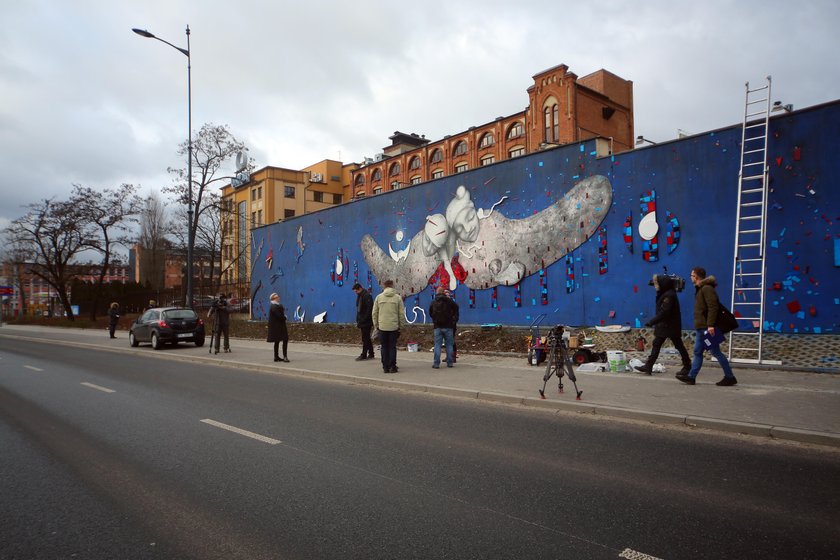 Nowy mural powstał w Łodzi przy Gdańskiej 132 w ramach Uniqa Art Łódź