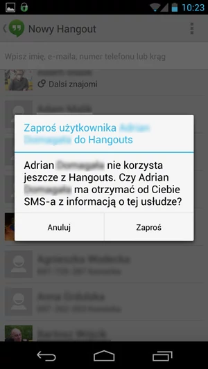 Hangouts nie obsługuje komunikacji SMS, ale w przyszłości taka opcja może się pojawić. W tej chwili Google oferuje jedynie wysyłanie wiadomości z informacją o usłudze do naszych znajomych