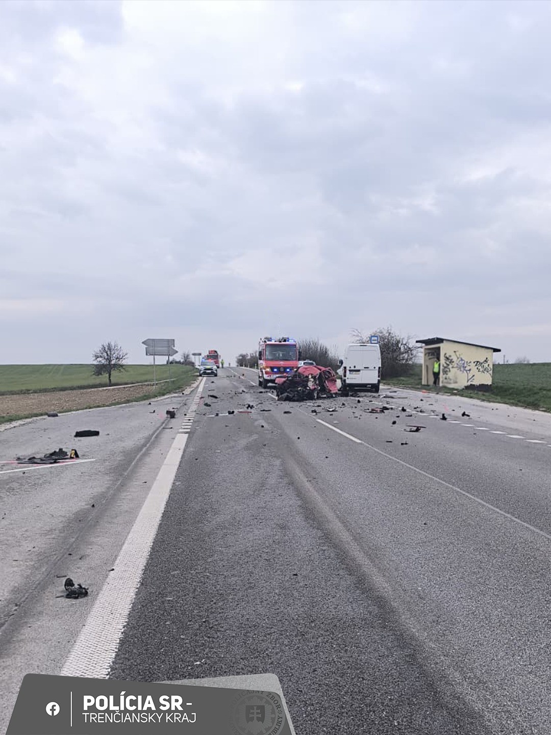 Po zrážke auta s kamiónom v obci Rudník zomrel 72-ročný muž.