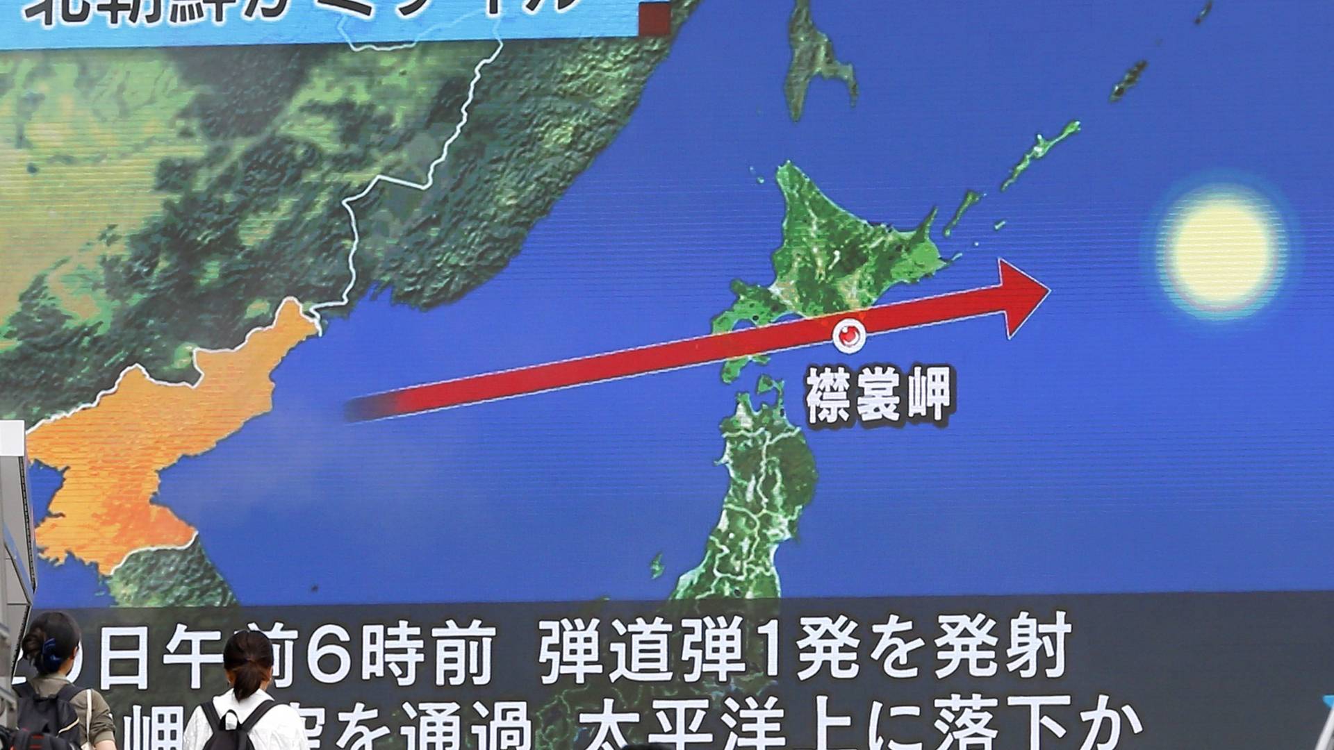 Észak-koreai rakáta húzott át Japán felett