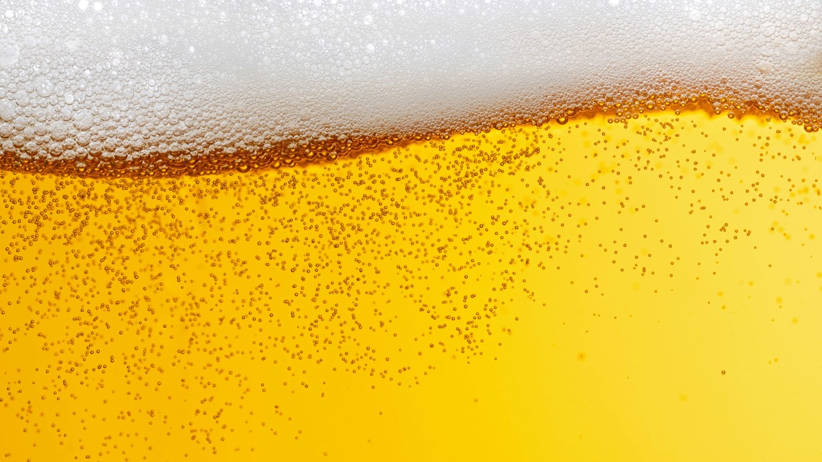Naučnici su utvrdili da pola litre piva sadrži vitamin B6 koji podstiče rad mozga i to 15 odsto dnevnih potreba, struka ima drugačije mišljenje