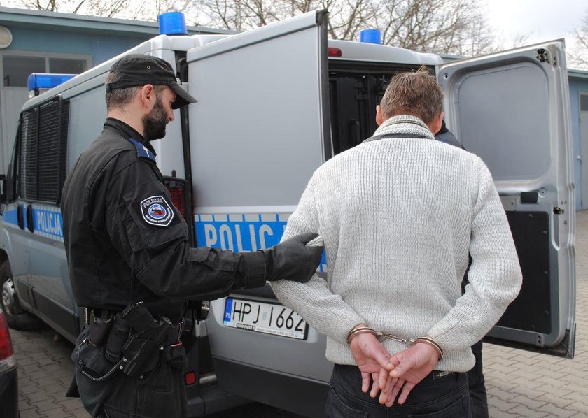 37-latek podpalił blok z mieszkańcami