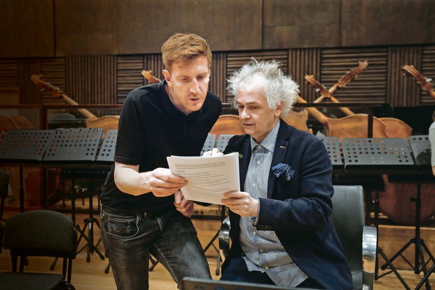 Konsultacije: Vlada Aleksić i Ivan Tasovac