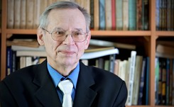 Prof. Gut: Najbardziej szkodzą ludzie z postawą religijną, czyli niewierzący w Covid