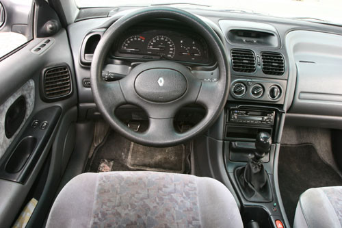 Renault Laguna 1.8 - Zawsze młoda