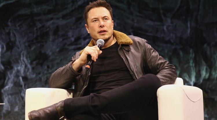 Elon Musk a világ negyedik leggazdagabb embere