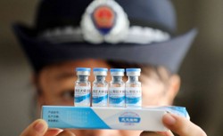 Afera z wadliwymi chińskimi szczepionkami. Zatrzymano 15 osób