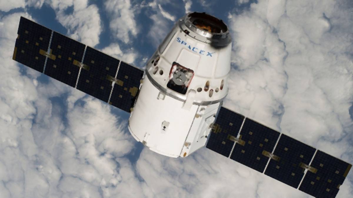 SpaceX zaczyna testy Starlinka - sieci satelitów dostarczających internet dla całego globu