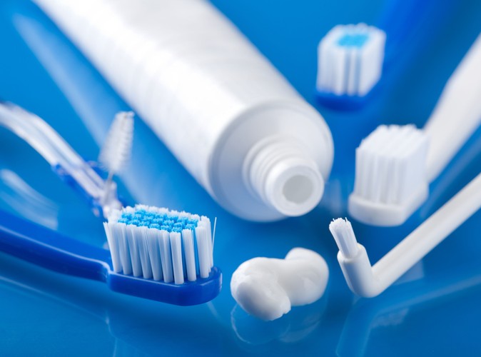 Jak wybielić zęby w domu?