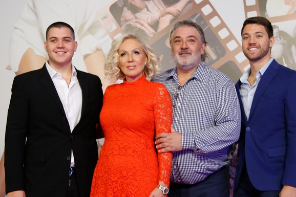 "ČUDNA SU" Evo kako se zapravo zovu sinovi Lepe Brene: Godinama smo živeli u zabludi, ovo malo ko zna