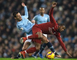 Liga angielska: Manchester City wygrał 'bitwę o Anglię'. Pierwsza w sezonie porażka Liverpoolu