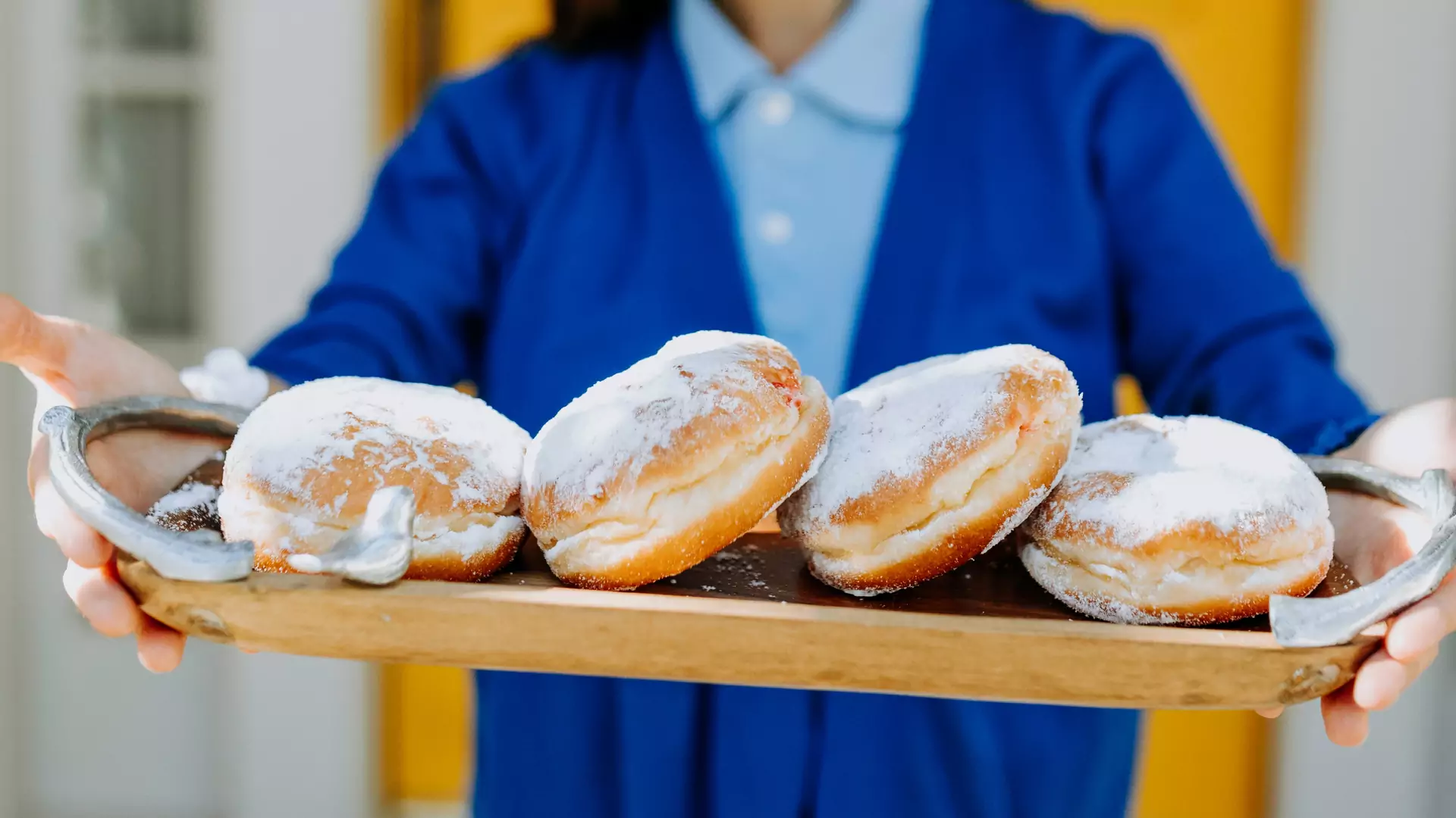 Przepis na pieczone pączki, które pokochają ci, którzy dbają o linię. Są równie pyszne, co te tradycyjne