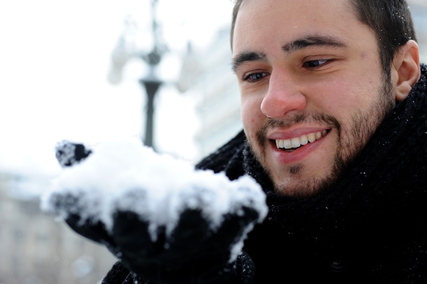 Grudvanje i pravljenje Sneška već sa prvim snegom