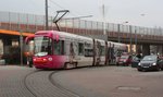 Nie zauważyła tramwaju. Straciła stopę