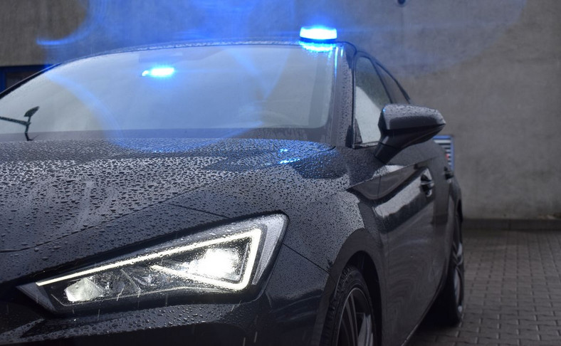 Cupra Leon to nowy radiowóz policji z wideorejestratorem