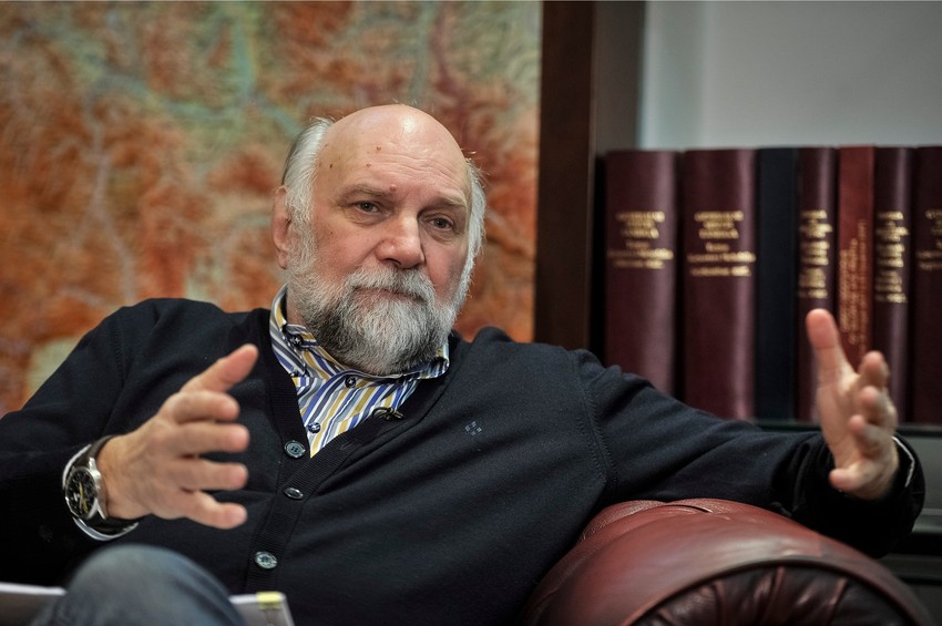 Stabilni rejtinzi stranaka: Srđan Bogosavljević