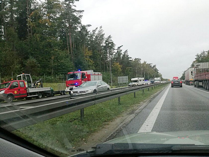 Karambol na obwodnicy Trójmiasta. Zderzyło się 7 pojazdów