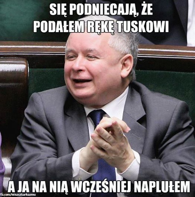 Media były pod wrażeniem, gdy po expose Ewy Kopacz,Jarosław Kaczyński uścisnął rękę Donaldowi Tuskowi. Sam prezes nie widzi jednak w tym geście niczego nadzwyczajnego.