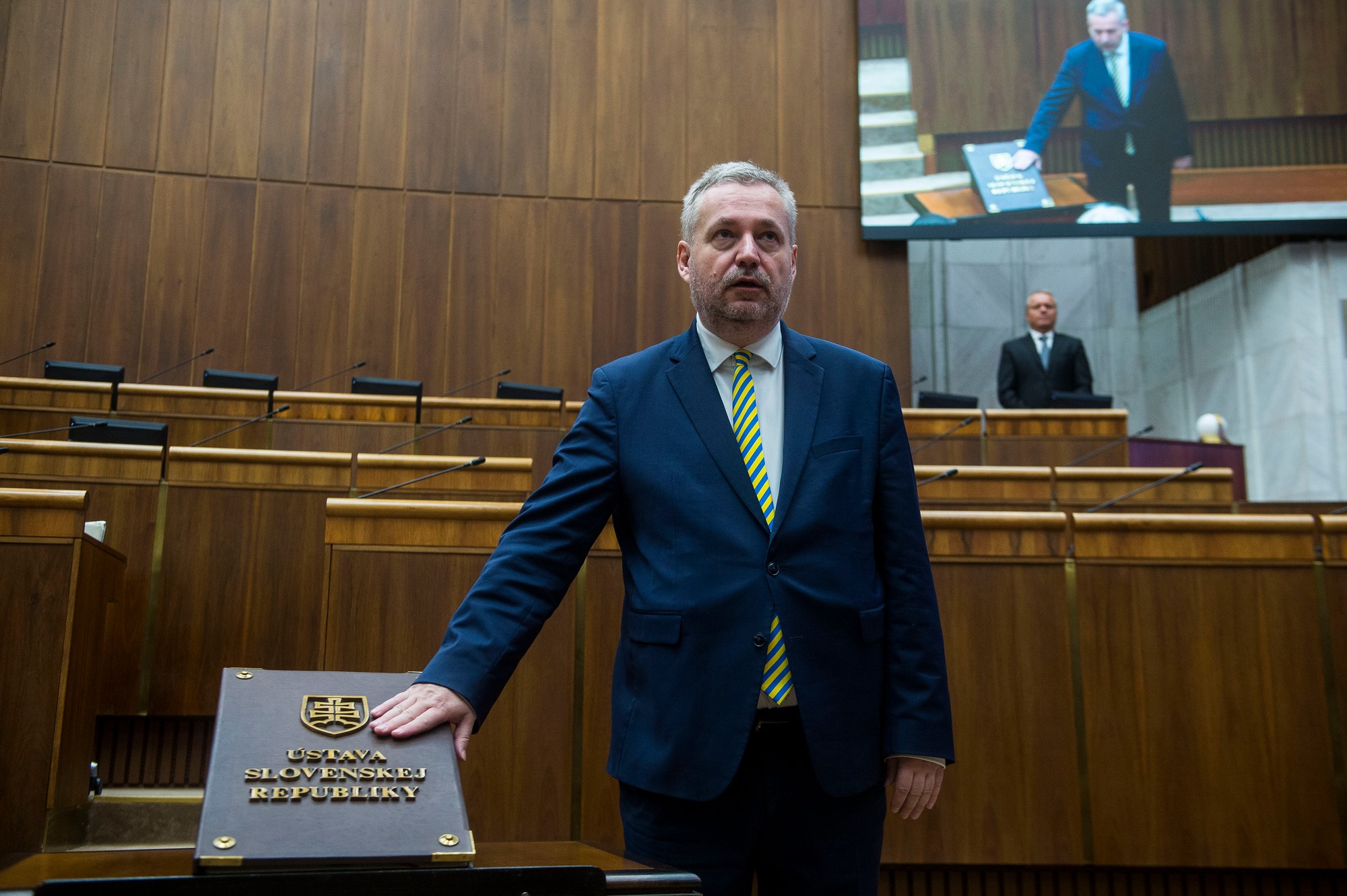 Ondrej Dostál (SaS) skladá poslanecký sľub počas ustanovujúcej schôdze Národnej rady Slovenskej republiky.